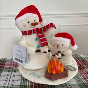 Hallmark 2025 Snowman - Roasting Marshmallows